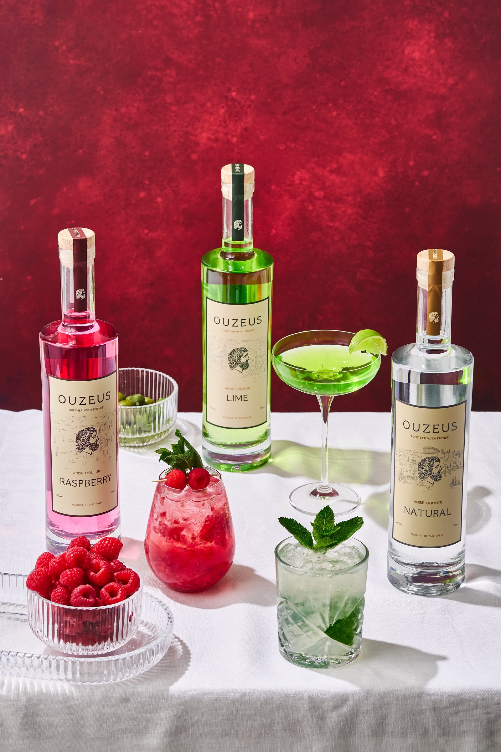 Ouzeus Anise Liqueur- Lime with Gift Box 700ML – The Greek Providore